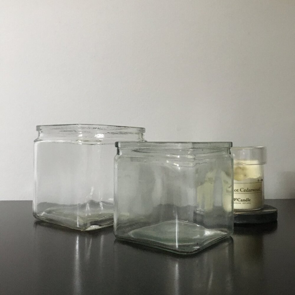 Small Cube Flower Vase - Picture 3 of 8